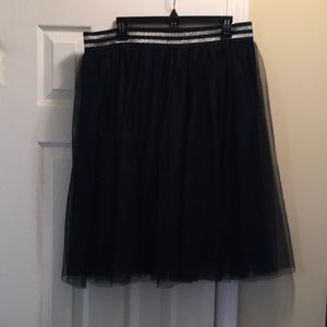 Forever 21 Tulle MIDI Skirt